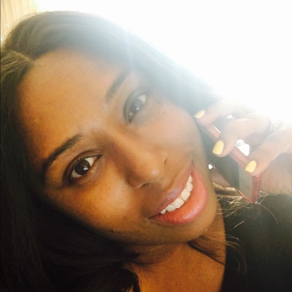 Meet your Posher, Chanelle - Picture 1 of 1